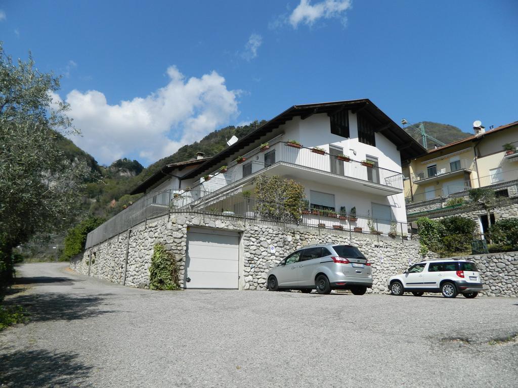 Appartamento Vista Lago Riva del Garda Exterior foto