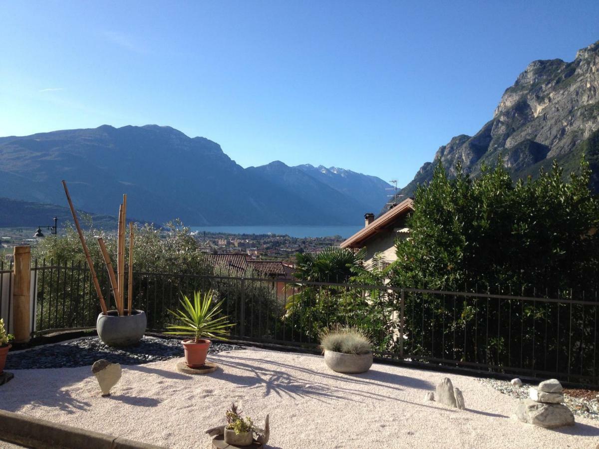 Appartamento Vista Lago Riva del Garda Exterior foto