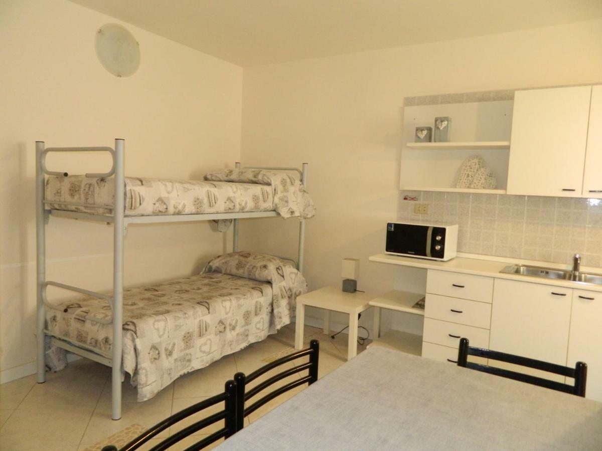Appartamento Vista Lago Riva del Garda Exterior foto